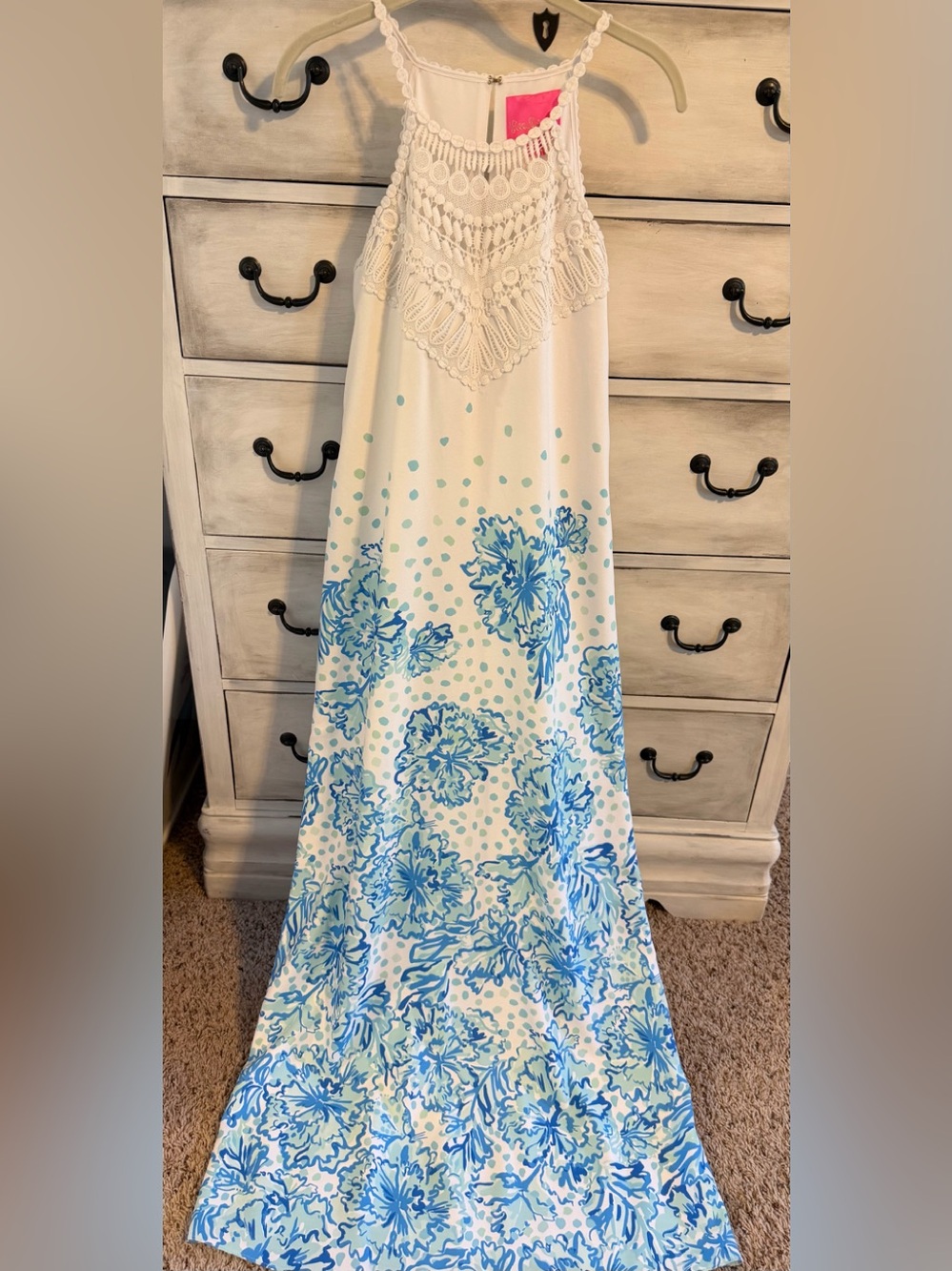 EUC Lilly Pulitzer Soft Pearl Maxi Size 4